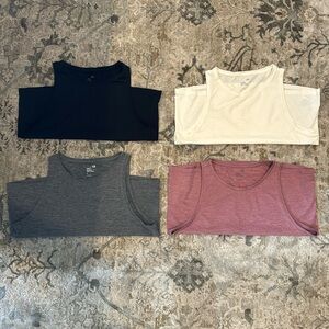 Set of 4 Gap Fit Tech Jersey, size Large